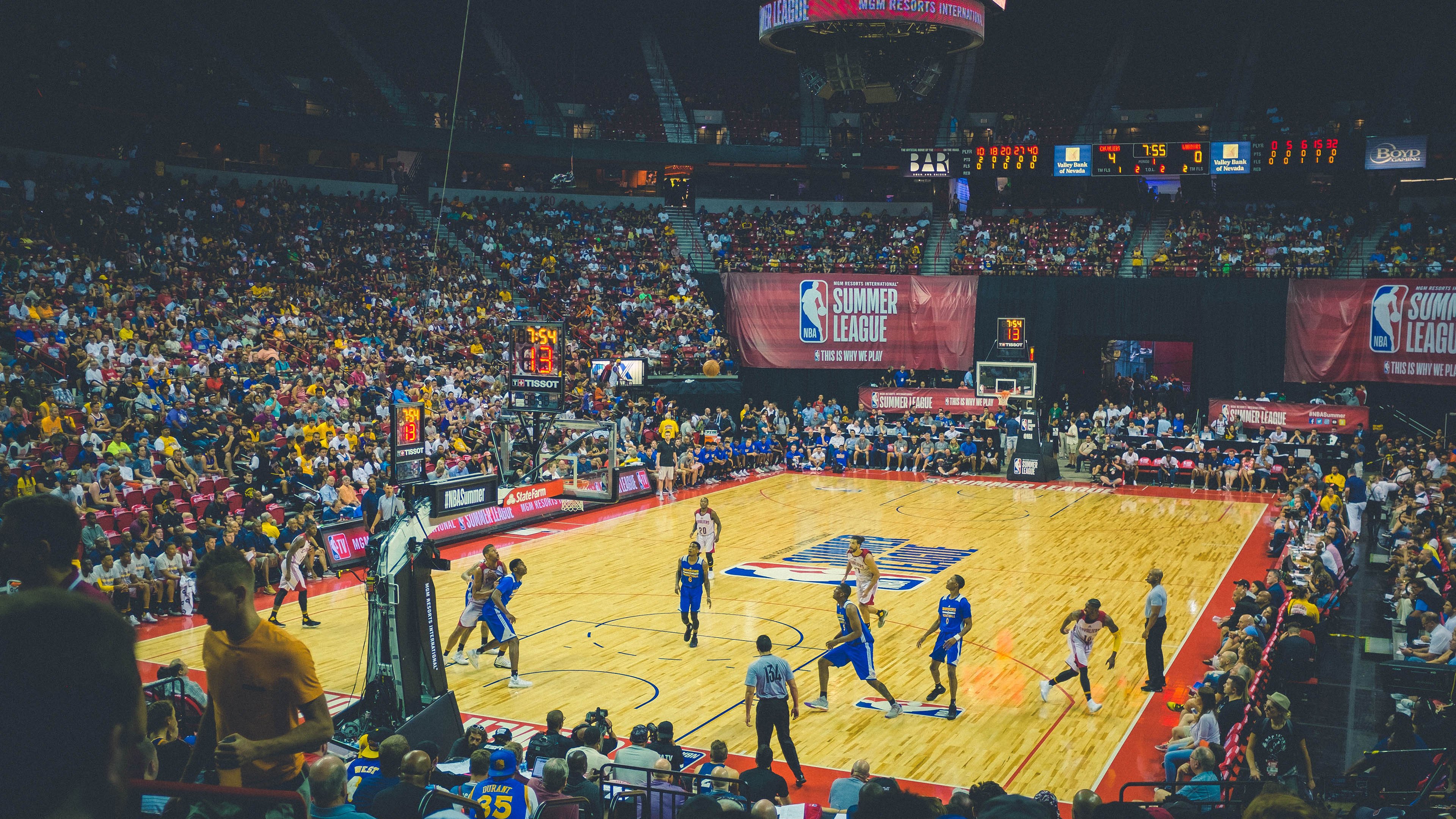 开云体育平台-湖人总经理接受专访，详解球队建队思路，nba湖人总经理